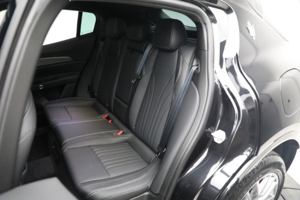 New 2023 Maserati Grecale GT for sale $73,797 at Alfa Romeo of Greenwich in Greenwich CT 06830 17