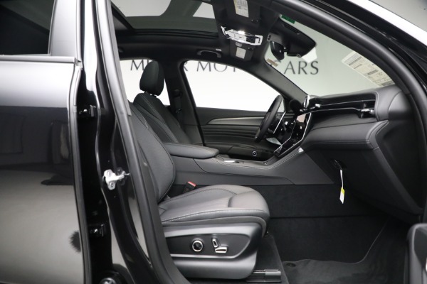 New 2023 Maserati Grecale GT for sale $73,797 at Alfa Romeo of Greenwich in Greenwich CT 06830 19