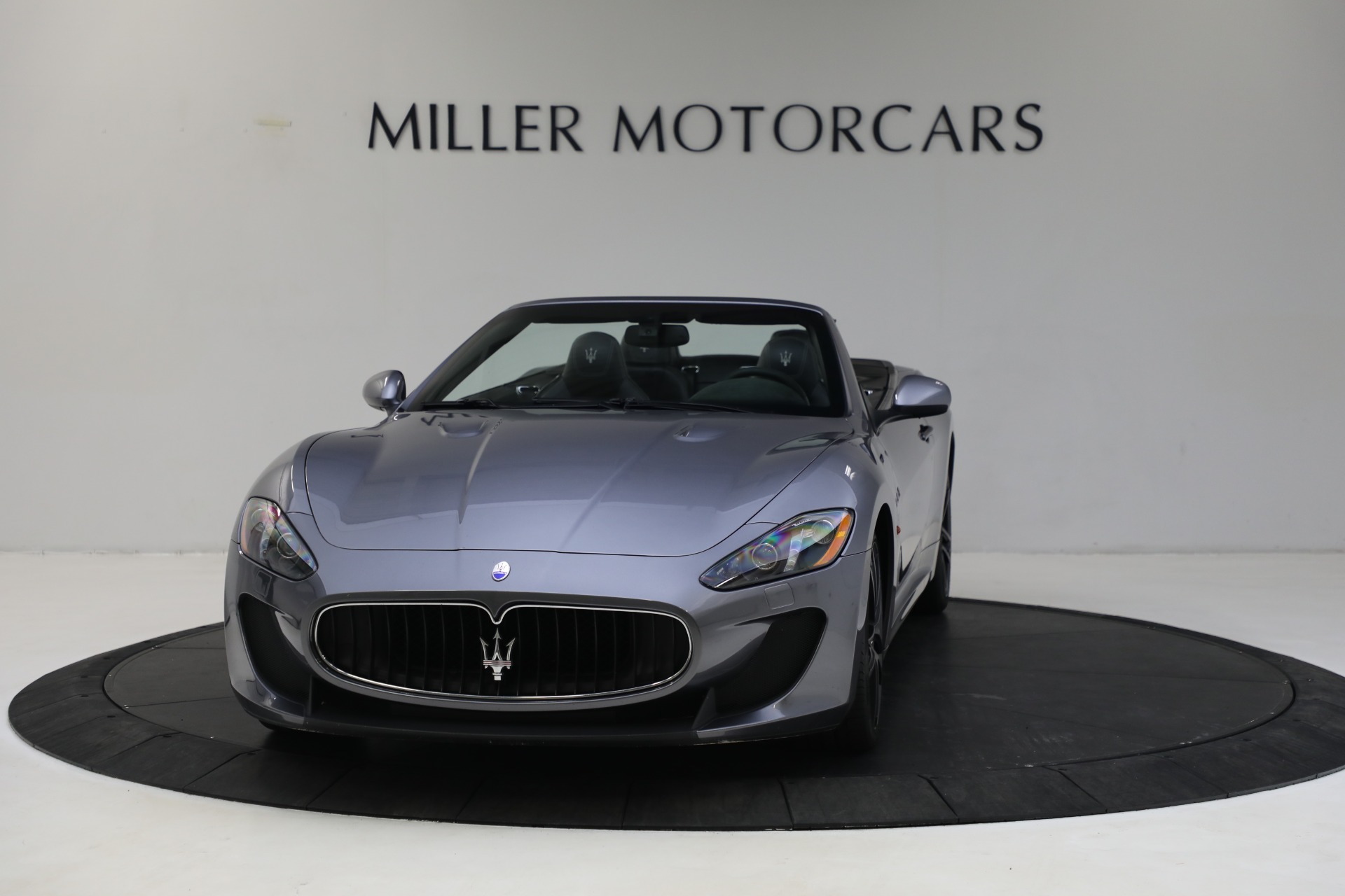Used 2013 Maserati GranTurismo MC for sale $69,900 at Alfa Romeo of Greenwich in Greenwich CT 06830 1