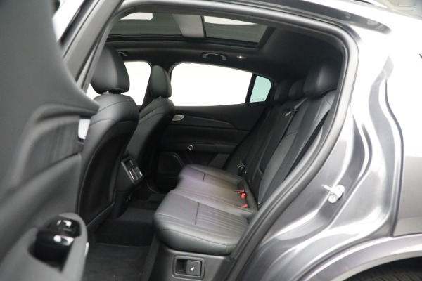 New 2023 Maserati Grecale Modena for sale $76,195 at Alfa Romeo of Greenwich in Greenwich CT 06830 16