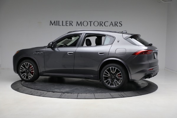 New 2023 Maserati Grecale Modena for sale $76,195 at Alfa Romeo of Greenwich in Greenwich CT 06830 4