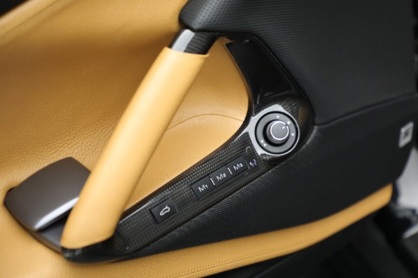 Used 2022 Ferrari 812 GTS for sale $769,900 at Alfa Romeo of Greenwich in Greenwich CT 06830 25
