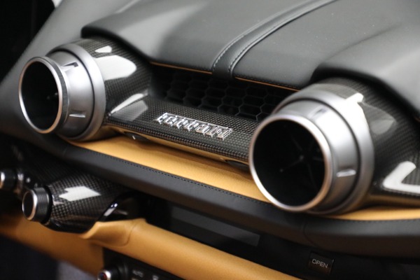 Used 2022 Ferrari 812 GTS for sale $769,900 at Alfa Romeo of Greenwich in Greenwich CT 06830 28