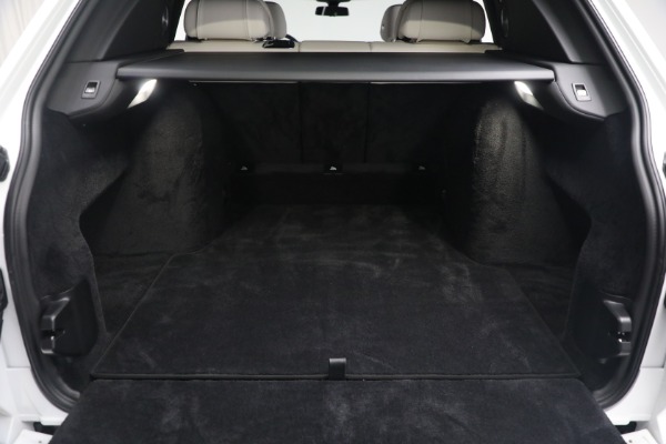 Used 2022 Rolls-Royce Black Badge Cullinan for sale $399,900 at Alfa Romeo of Greenwich in Greenwich CT 06830 23