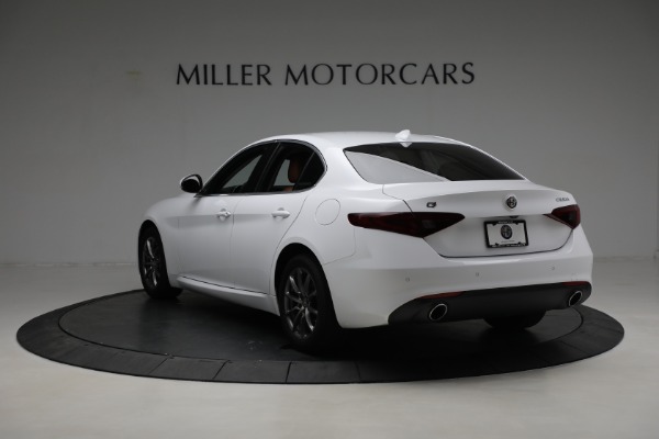 Used 2019 Alfa Romeo Giulia for sale Sold at Alfa Romeo of Greenwich in Greenwich CT 06830 5