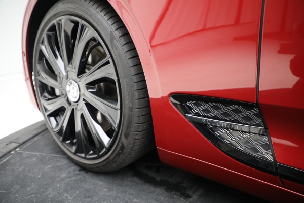 Used 2022 Bentley Continental Mulliner for sale $269,800 at Alfa Romeo of Greenwich in Greenwich CT 06830 17