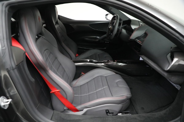 Used 2022 Ferrari SF90 Stradale for sale $739,900 at Alfa Romeo of Greenwich in Greenwich CT 06830 18