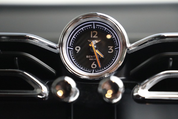 Used 2022 Bentley Bentayga Speed for sale $279,900 at Alfa Romeo of Greenwich in Greenwich CT 06830 21