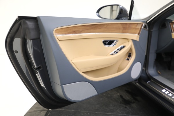 New 2023 Bentley Continental GTC V8 for sale $290,528 at Alfa Romeo of Greenwich in Greenwich CT 06830 28