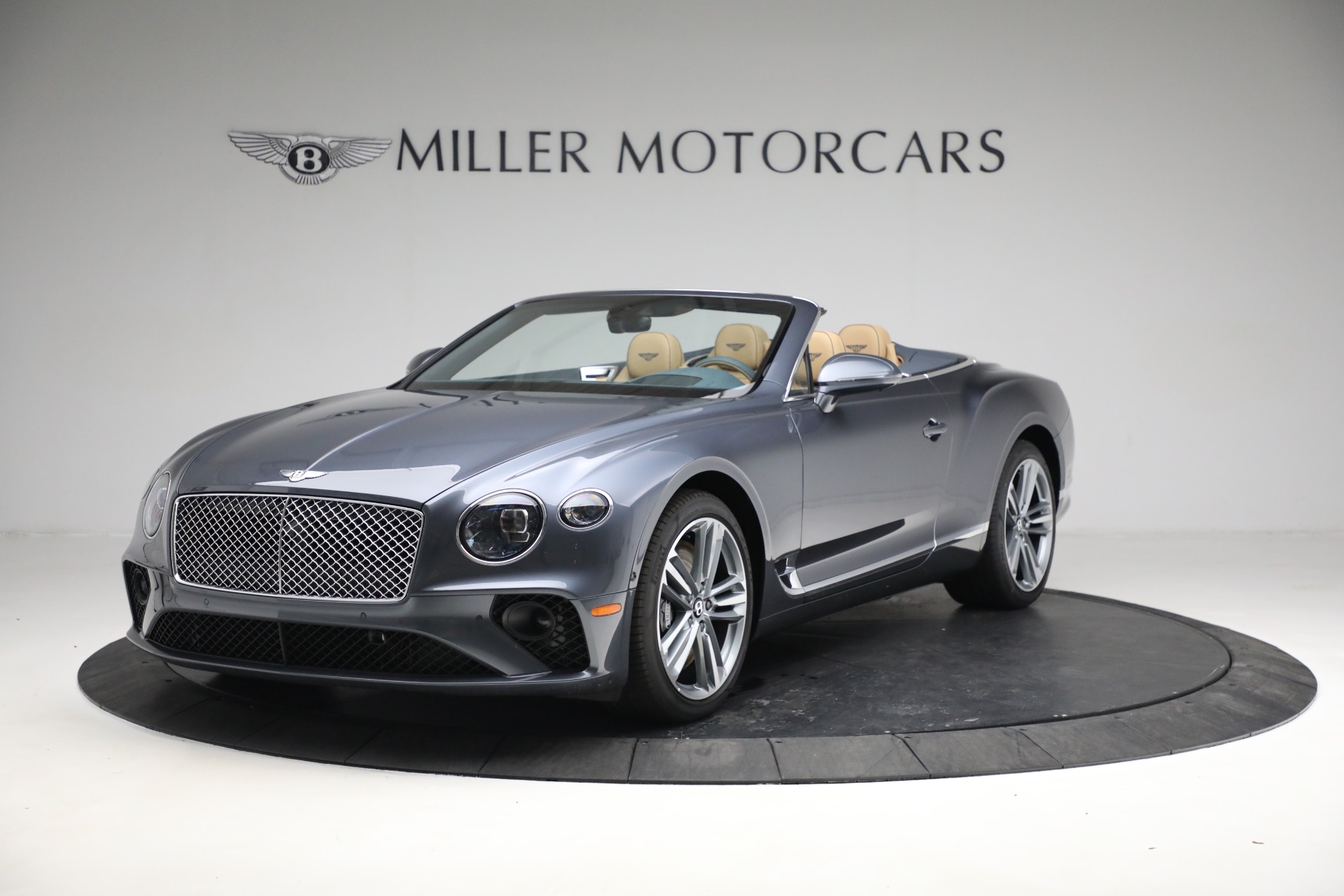 New 2023 Bentley Continental GTC V8 for sale $290,528 at Alfa Romeo of Greenwich in Greenwich CT 06830 1