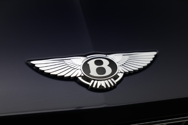New 2023 Bentley Bentayga V8 for sale $233,825 at Alfa Romeo of Greenwich in Greenwich CT 06830 17