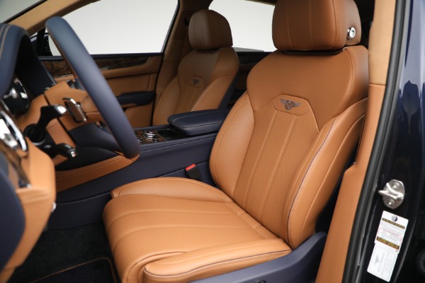 New 2023 Bentley Bentayga V8 for sale Sold at Alfa Romeo of Greenwich in Greenwich CT 06830 22