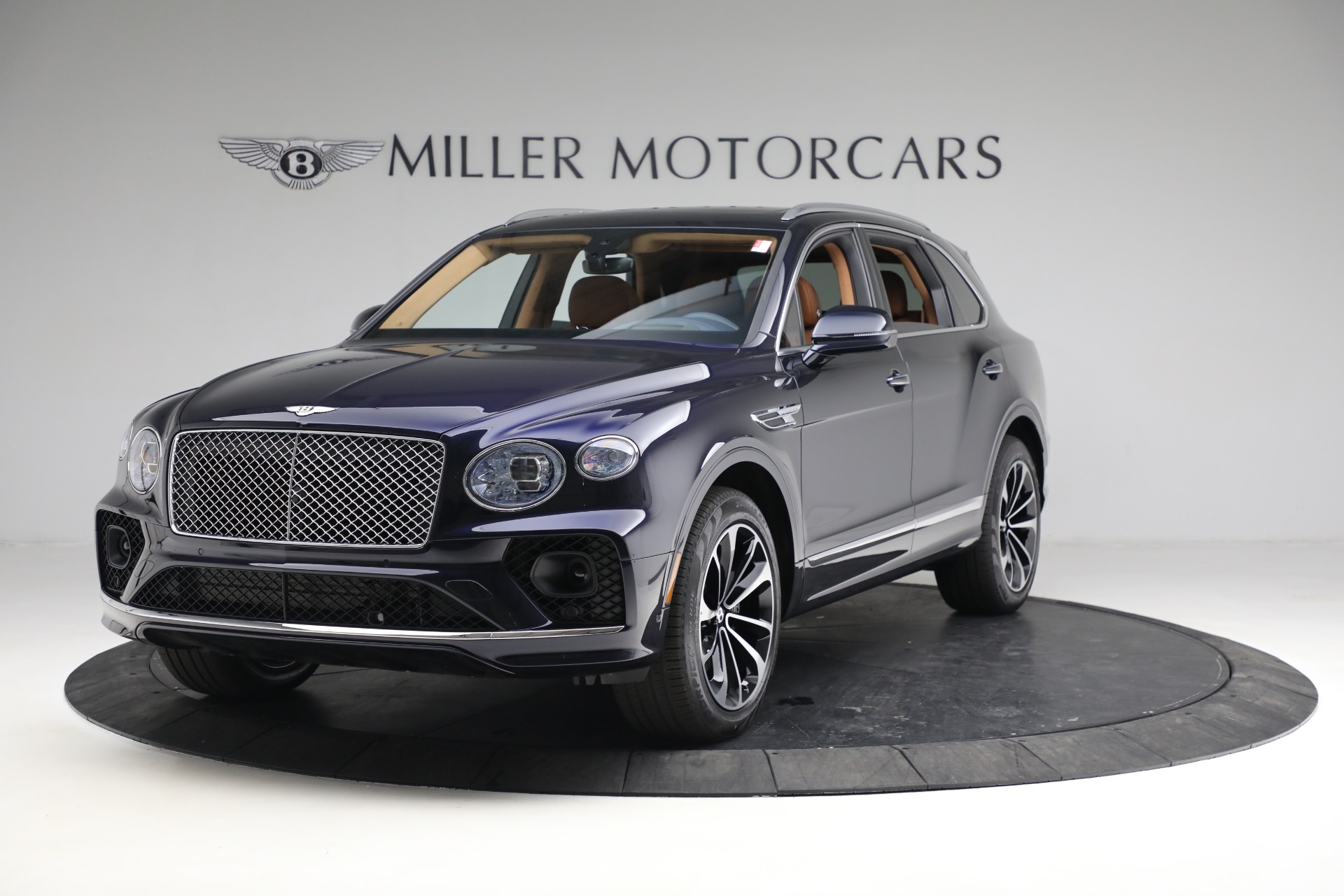 New 2023 Bentley Bentayga V8 for sale Sold at Alfa Romeo of Greenwich in Greenwich CT 06830 1