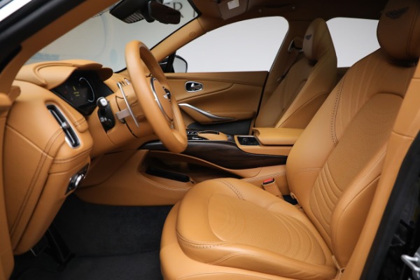 Used 2022 Aston Martin DBX for sale $169,900 at Alfa Romeo of Greenwich in Greenwich CT 06830 14