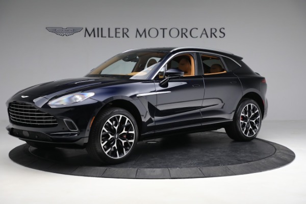 Used 2022 Aston Martin DBX for sale $169,900 at Alfa Romeo of Greenwich in Greenwich CT 06830 1