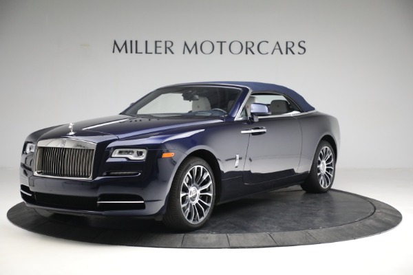 Used 2019 Rolls-Royce Dawn for sale $329,900 at Alfa Romeo of Greenwich in Greenwich CT 06830 15