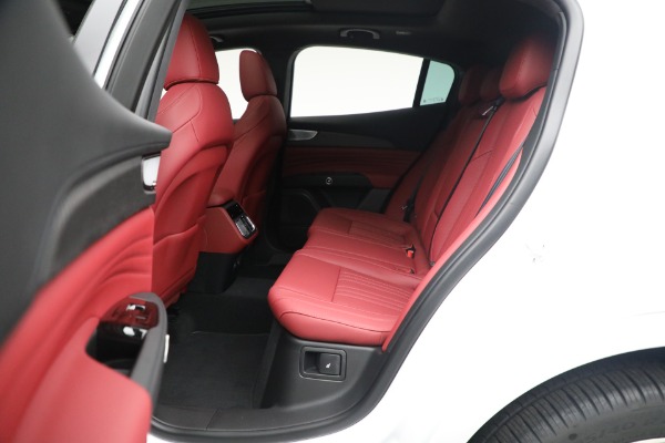 New 2023 Maserati Grecale Modena for sale $85,497 at Alfa Romeo of Greenwich in Greenwich CT 06830 16
