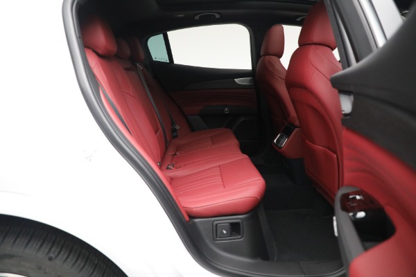 New 2023 Maserati Grecale Modena for sale $85,497 at Alfa Romeo of Greenwich in Greenwich CT 06830 20