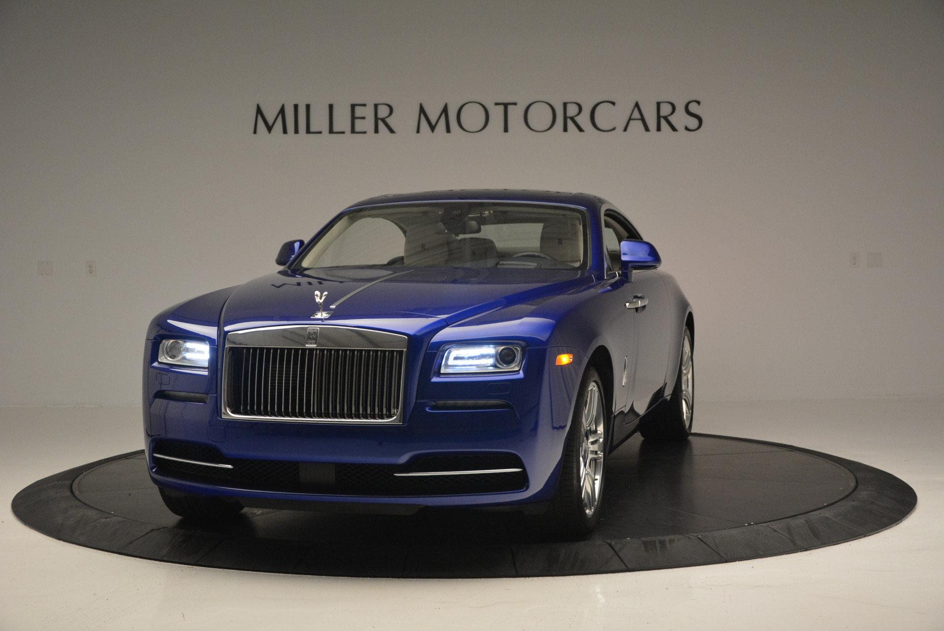 Used 2016 Rolls-Royce Wraith for sale Sold at Alfa Romeo of Greenwich in Greenwich CT 06830 1