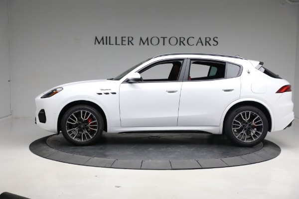 New 2023 Maserati Grecale Modena for sale $85,497 at Alfa Romeo of Greenwich in Greenwich CT 06830 3