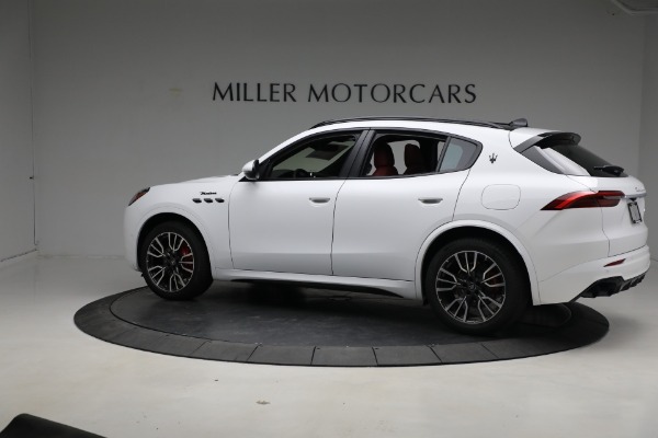 New 2023 Maserati Grecale Modena for sale $77,497 at Alfa Romeo of Greenwich in Greenwich CT 06830 4