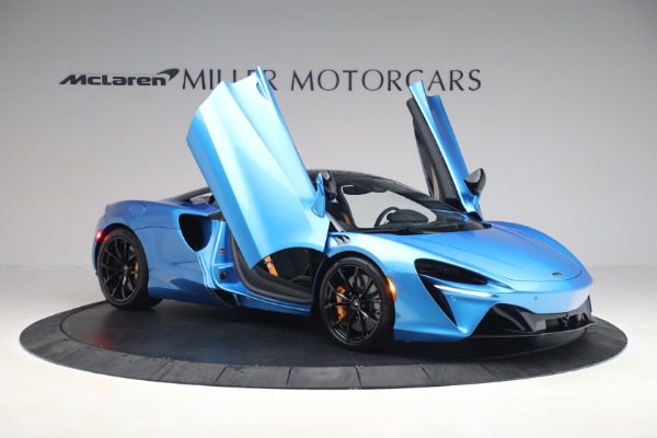 New 2023 McLaren Artura TechLux for sale Sold at Alfa Romeo of Greenwich in Greenwich CT 06830 18