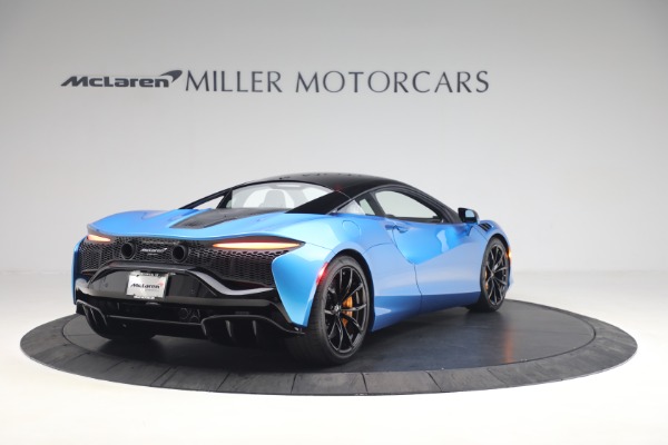 Used 2023 McLaren Artura TechLux for sale Call for price at Alfa Romeo of Greenwich in Greenwich CT 06830 7