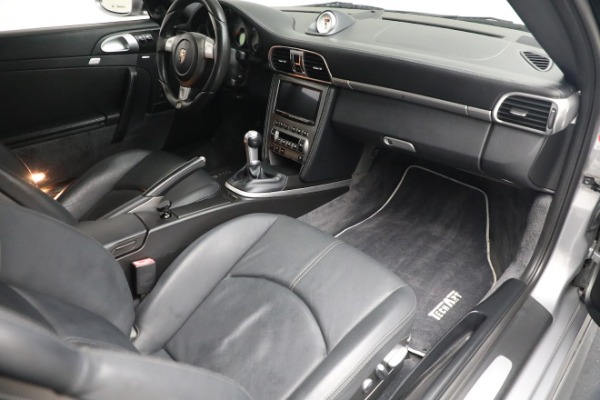 Used 2007 Porsche 911 Turbo for sale $117,900 at Alfa Romeo of Greenwich in Greenwich CT 06830 24