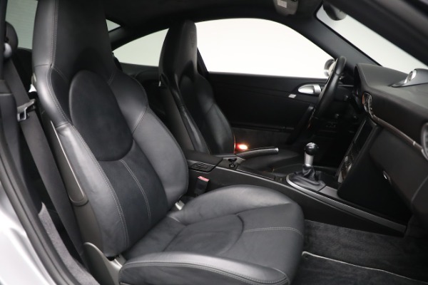 Used 2007 Porsche 911 Turbo for sale $117,900 at Alfa Romeo of Greenwich in Greenwich CT 06830 25