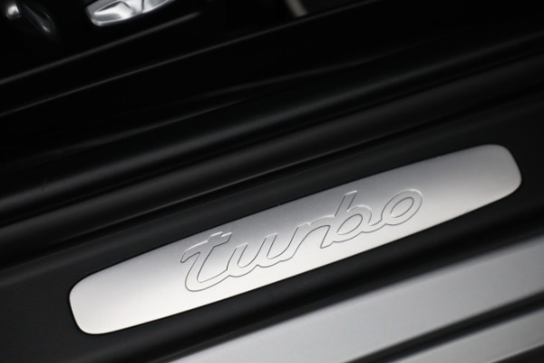 Used 2007 Porsche 911 Turbo for sale $117,900 at Alfa Romeo of Greenwich in Greenwich CT 06830 28