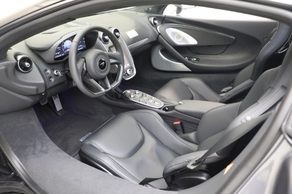 New 2023 McLaren GT for sale $216,098 at Alfa Romeo of Greenwich in Greenwich CT 06830 19