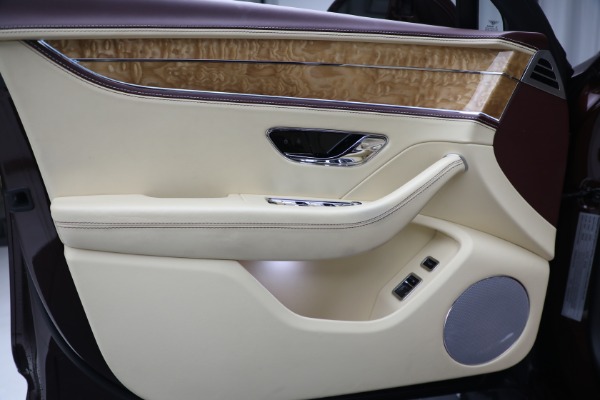 Used 2020 Bentley Flying Spur W12 for sale $199,900 at Alfa Romeo of Greenwich in Greenwich CT 06830 18