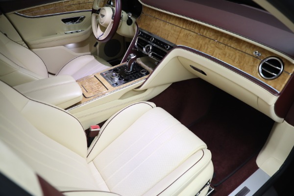 Used 2020 Bentley Flying Spur W12 for sale $199,900 at Alfa Romeo of Greenwich in Greenwich CT 06830 26