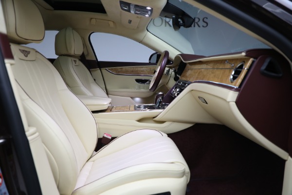 Used 2020 Bentley Flying Spur W12 for sale $199,900 at Alfa Romeo of Greenwich in Greenwich CT 06830 27