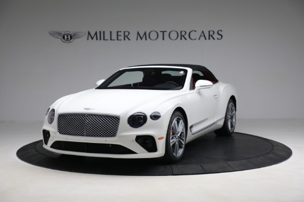 New 2023 Bentley Continental GTC V8 for sale $291,805 at Alfa Romeo of Greenwich in Greenwich CT 06830 13