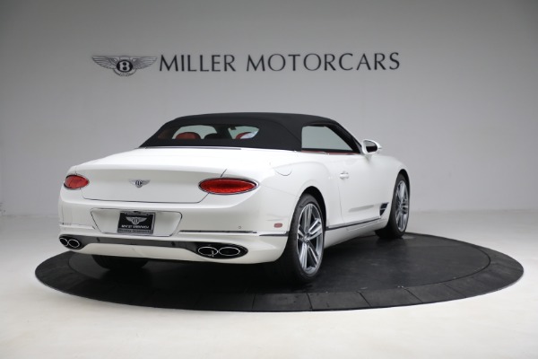New 2023 Bentley Continental GTC V8 for sale $291,805 at Alfa Romeo of Greenwich in Greenwich CT 06830 18