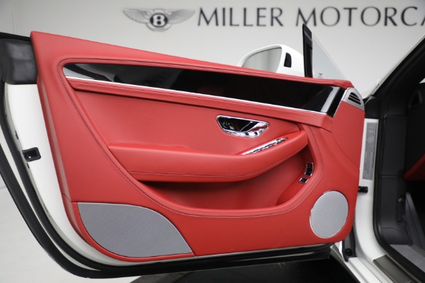 New 2023 Bentley Continental GTC V8 for sale $291,805 at Alfa Romeo of Greenwich in Greenwich CT 06830 26