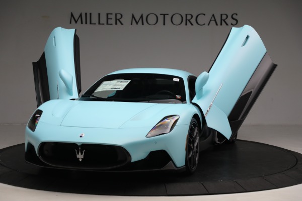 New 2023 Maserati MC20 for sale $325,895 at Alfa Romeo of Greenwich in Greenwich CT 06830 24