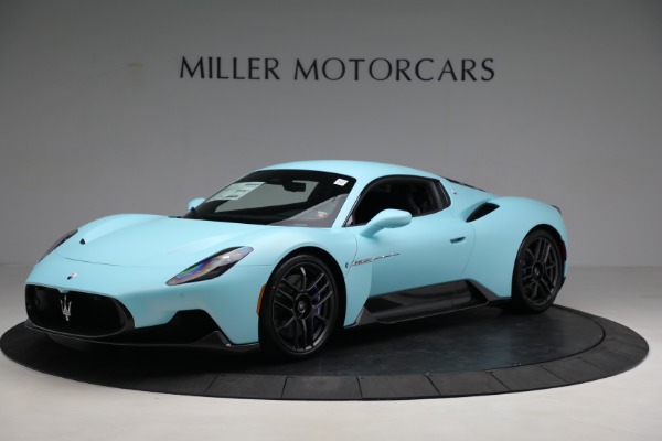 New 2023 Maserati MC20 for sale $325,895 at Alfa Romeo of Greenwich in Greenwich CT 06830 1