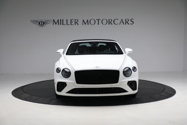 Used 2022 Bentley Continental GTC Speed for sale $327,900 at Alfa Romeo of Greenwich in Greenwich CT 06830 13