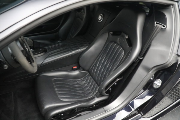 Used 2012 Bugatti Veyron 16.4 Super Sport for sale Call for price at Alfa Romeo of Greenwich in Greenwich CT 06830 17