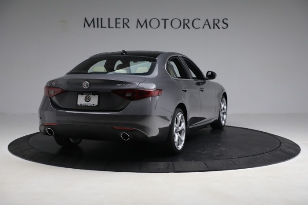 New 2023 Alfa Romeo Giulia Ti Lusso for sale $50,370 at Alfa Romeo of Greenwich in Greenwich CT 06830 7
