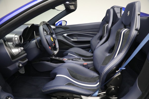 Used 2022 Ferrari F8 Spider for sale $488,900 at Alfa Romeo of Greenwich in Greenwich CT 06830 20