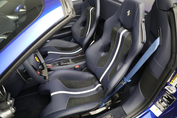 Used 2022 Ferrari F8 Spider for sale $488,900 at Alfa Romeo of Greenwich in Greenwich CT 06830 21