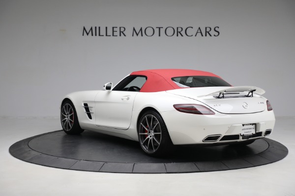 Used 2012 Mercedes-Benz SLS AMG for sale $149,900 at Alfa Romeo of Greenwich in Greenwich CT 06830 14