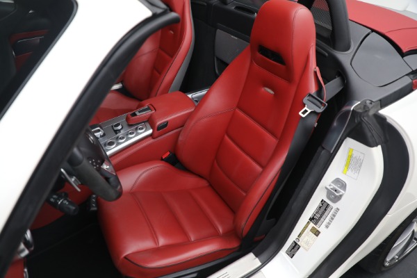Used 2012 Mercedes-Benz SLS AMG for sale $149,900 at Alfa Romeo of Greenwich in Greenwich CT 06830 19