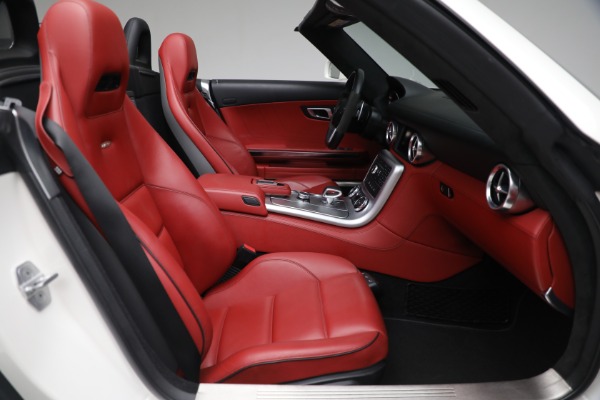 Used 2012 Mercedes-Benz SLS AMG for sale $149,900 at Alfa Romeo of Greenwich in Greenwich CT 06830 23