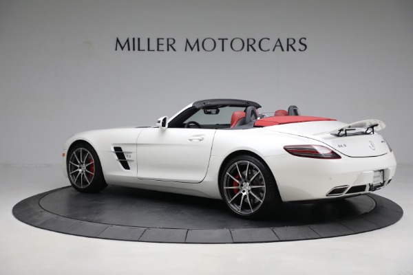 Used 2012 Mercedes-Benz SLS AMG for sale $149,900 at Alfa Romeo of Greenwich in Greenwich CT 06830 4