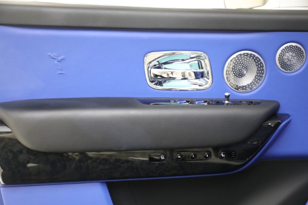 Used 2022 Rolls-Royce Cullinan for sale $335,900 at Alfa Romeo of Greenwich in Greenwich CT 06830 25