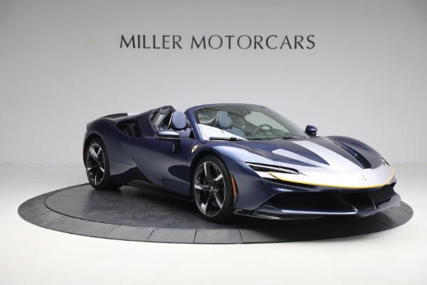Used 2022 Ferrari SF90 Spider for sale $879,900 at Alfa Romeo of Greenwich in Greenwich CT 06830 11